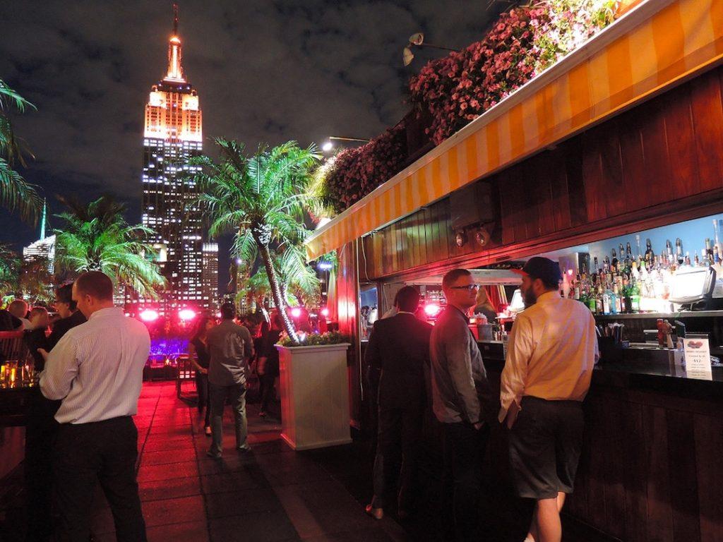 Rooftop bar à New York